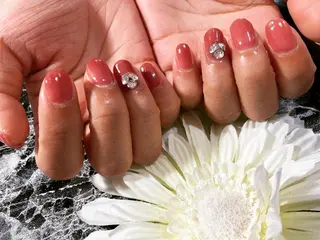 ショート ネイル ✴︎ Delightのネイルデザイン