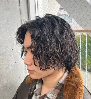パーマ カズキ🌼曲がる 縮毛矯正のヘアスタイル