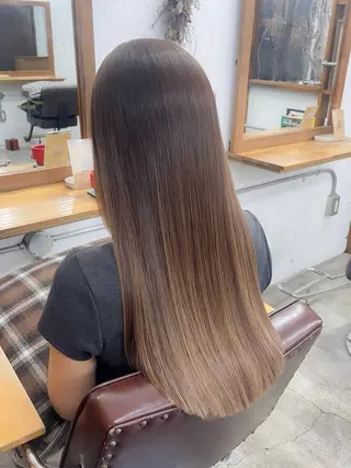 セミロング 髪質改善 縮毛矯正 ロングヘア サイトウのヘアスタイル