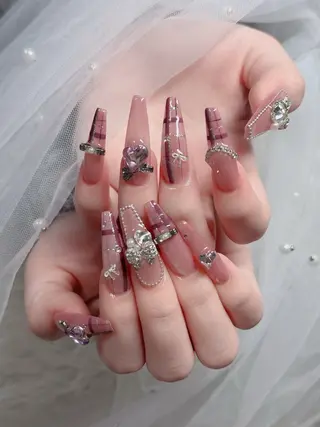 ネイル H.baby Nail Salonのネイルデザイン