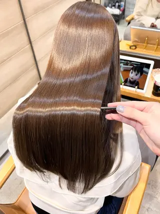 ロング youres hair WEST所属・ウルトワ髪質改善 ディレクター/熊倉都のヘアスタイル