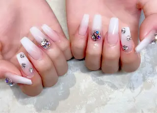 ネイル Lino+ ネイル&よもぎ蒸しのネイルデザイン