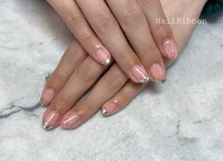 ネイル ネイルリボン 受付スタッフのネイルデザイン