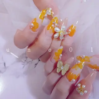 ネイル 梅田🦄中崎町🩵 u n o 0 1のネイルデザイン