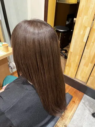 ロング カラー 岩田 舞美のヘアスタイル