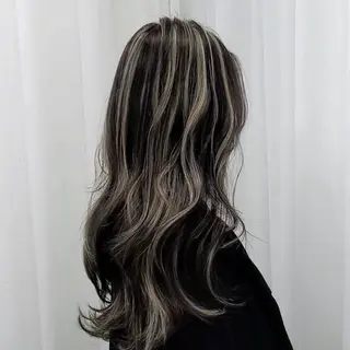 ロング カラー YUIKA☆髪質改善 小顔カット艶カラーのヘアスタイル