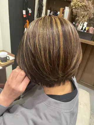 ショート 高橋 葵のヘアスタイル