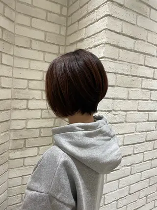 ショート シモカワ マシロのヘアスタイル