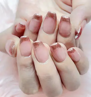 ネイル MoonNail ユリ🌸のネイルデザイン
