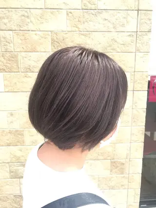 ショート カラー SEA BELLE YASUのヘアスタイル