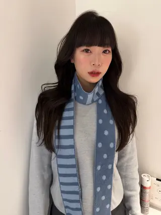 ロング 蘭々/レイヤーカット /ナチュラルヘアのヘアスタイル