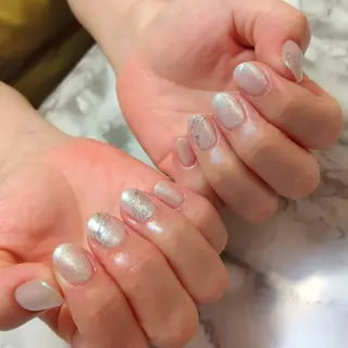 ネイル ジェヌインネイル 河内のネイルデザイン