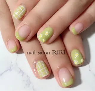 ネイル private  nail  salon RIRI所属・RIRI リリのネイルデザイン