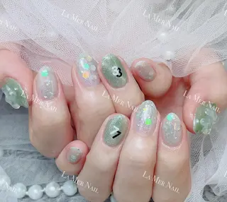 ネイル 🌻 Momoko_のネイルデザイン