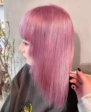 カラー 石江 奈琉のヘアスタイル