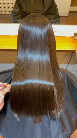 ロング CoCooN TAKUMAのヘアスタイル