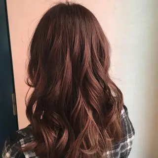 ミディアム cecilhair 福岡天神店のヘアスタイル