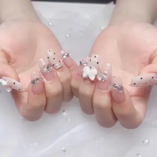 ネイル uu ネイルサロン関内🌼のネイルデザイン