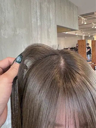 ロング カラー 透明感カラー 天羅のヘアスタイル