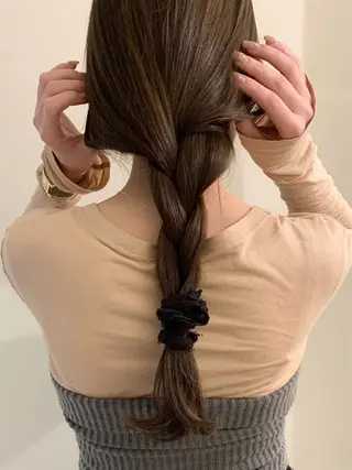 ロング カラー 落合希 Olivebeigeのヘアスタイル