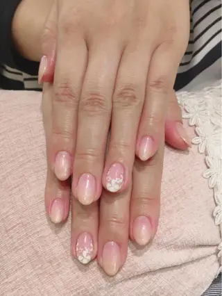 ネイル ビジューバイアクイユ ネイルズ　東中野店のネイルデザイン