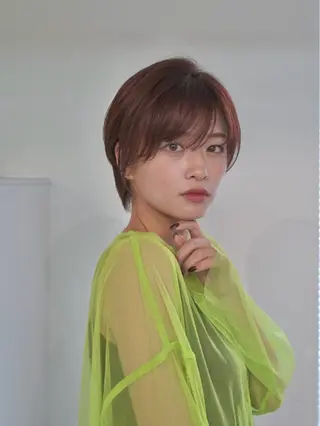 ショート 綾/ベージュカラー /パーマ🩰のヘアスタイル