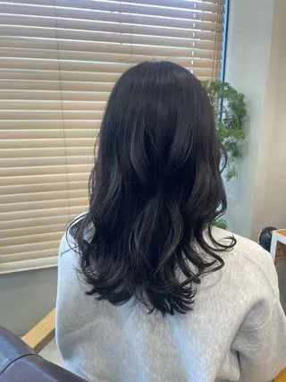 ロング 伊藤 実悠/豊橋/ 髪質改善カラーのヘアスタイル