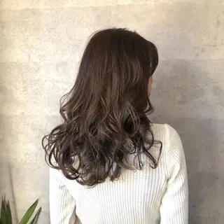 ロング カラー 🫧こおりやま なつみ🫧のヘアスタイル