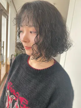 ショート パーマ 栗原 里奈のヘアスタイル