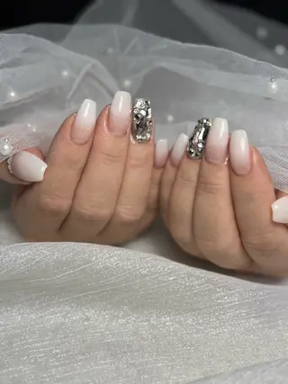 ネイル 山崎 成美のネイルデザイン