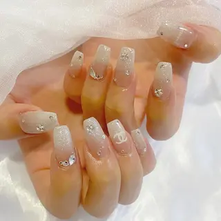 ネイル Lim nail🤍 Ayaのネイルデザイン