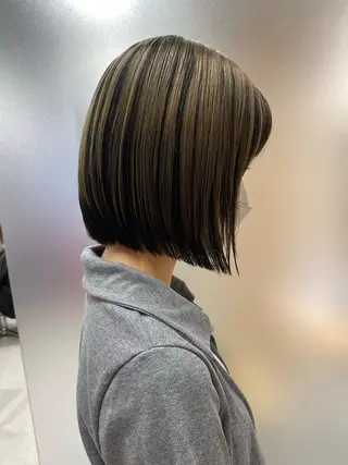 ミディアム カラー ダブルカラー,透け カラーHINARIのヘアスタイル