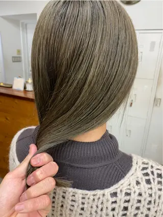 ミディアム カラー クロスパーマ× 透明感カラー✂︎のヘアスタイル