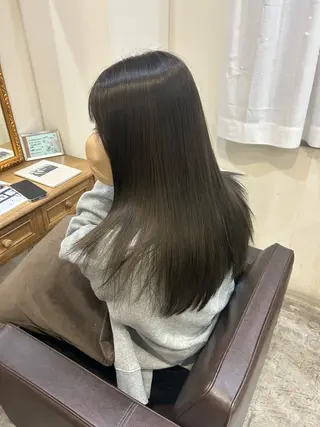 セミロング カラー 小澤 一稀のヘアスタイル