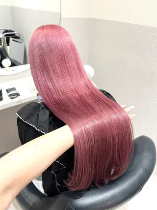 ロング カラー 🩵ブリーチカラー 🐈MIORI🩵のヘアスタイル