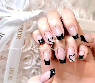 ネイル ✨Nailsalon Vi+✨のネイルデザイン