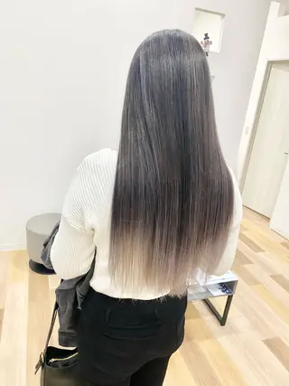 ロング ケアブリーチ 黒瀬有汰のヘアスタイル