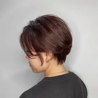 ショート カット 🌸 飯野 舞桜のヘアスタイル