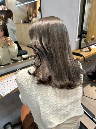 セミロング カラー じゅわっと暖色カラー 🍊Moemiのヘアスタイル