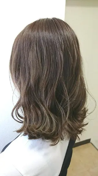 ミディアム カラー ＊Cielo＊ 佐藤 幸世のヘアスタイル