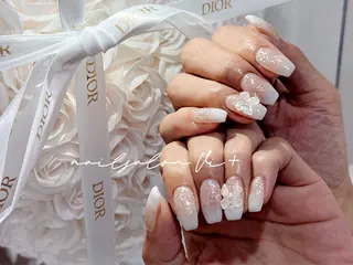 ネイル ✨Nailsalon Vi+✨のネイルデザイン