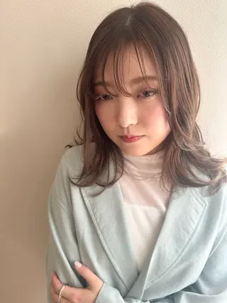 カラー momo 札幌美容師のヘアスタイル