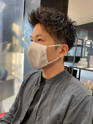 ショート パーマ メンズヘア特化 崎田 成人のヘアスタイル
