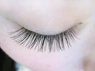 マツエク・マツパ F manaの眉毛・アイブロウイメージ