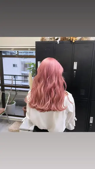 ミディアム カラー パーマ ヘアアレンジ メンズ キッズ ネイル マツエク・マツパ 切りっぱなしヘアボブ ミディアムヘアRYOのヘアスタイル