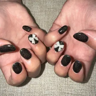 ネイル yunieey Rinaのネイルデザイン