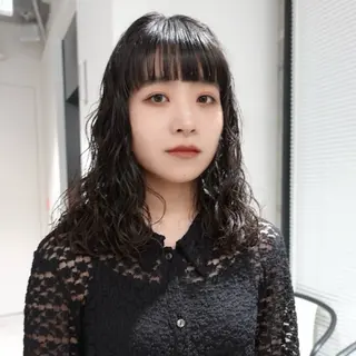 セミロング パーマ ヘアアレンジ 🌐サトウ リョウ🌐のヘアスタイル