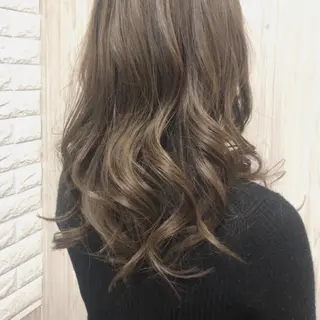 ロング カラー 大島 智志のヘアスタイル