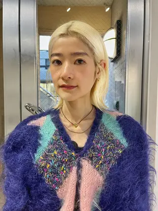 ミディアム ハイトーンNo.1✨ パーマ✨イマイタツヤのヘアスタイル