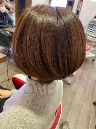 ショート ✨透明感カラー✨小形 大美✨のヘアスタイル